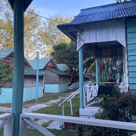 Sandy Beach Bungalows By Ehm Koh Rong Sanloem Exterior photo