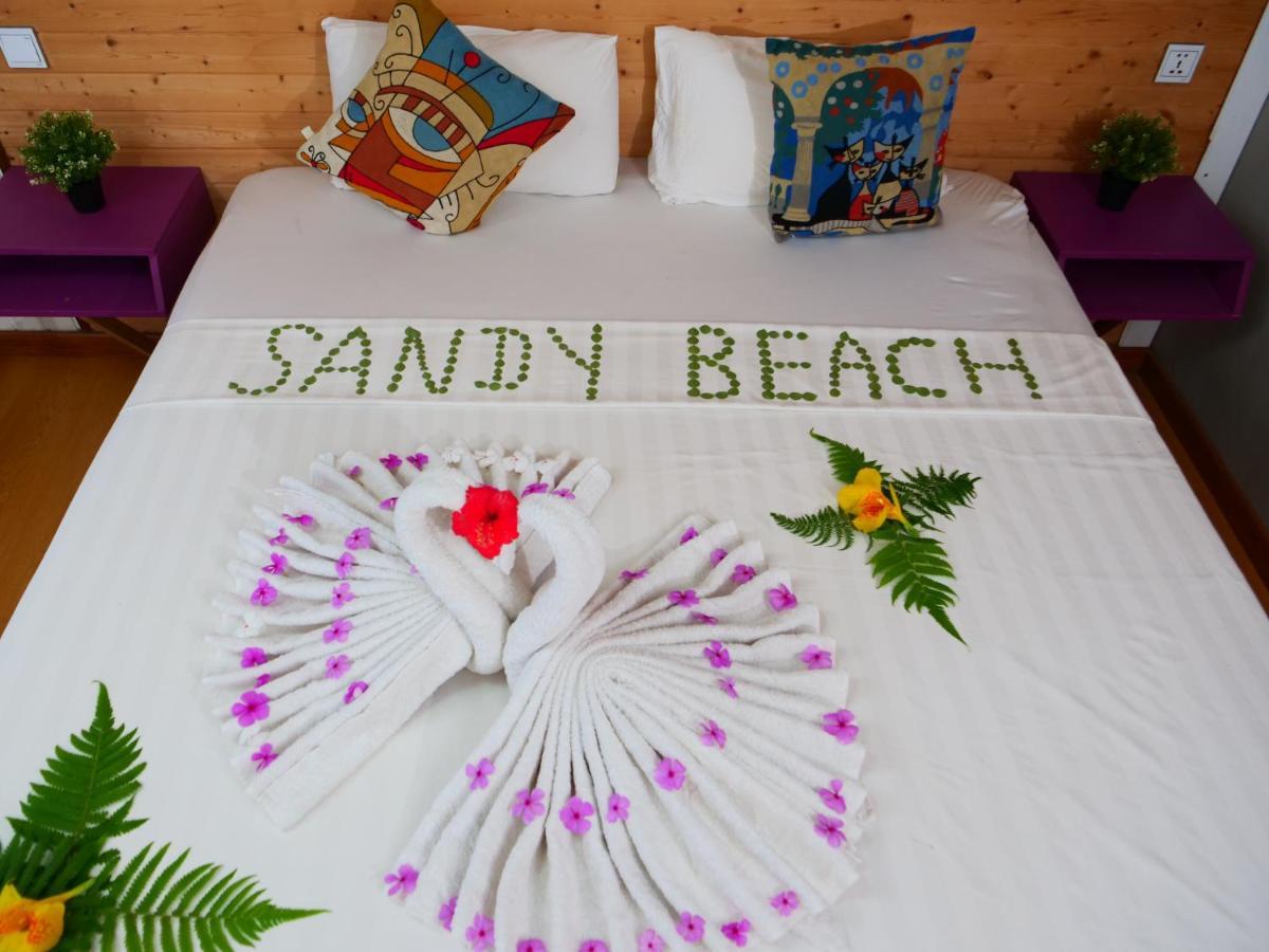 Sandy Beach Bungalows By Ehm Koh Rong Sanloem Exterior photo