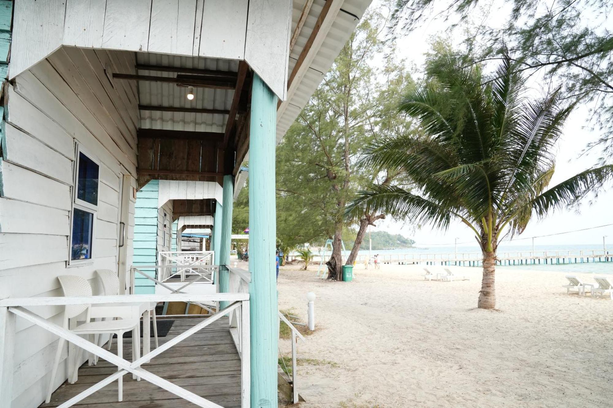 Sandy Beach Bungalows By Ehm Koh Rong Sanloem Exterior photo